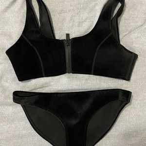 Brand New Velvet HOAKA bikini